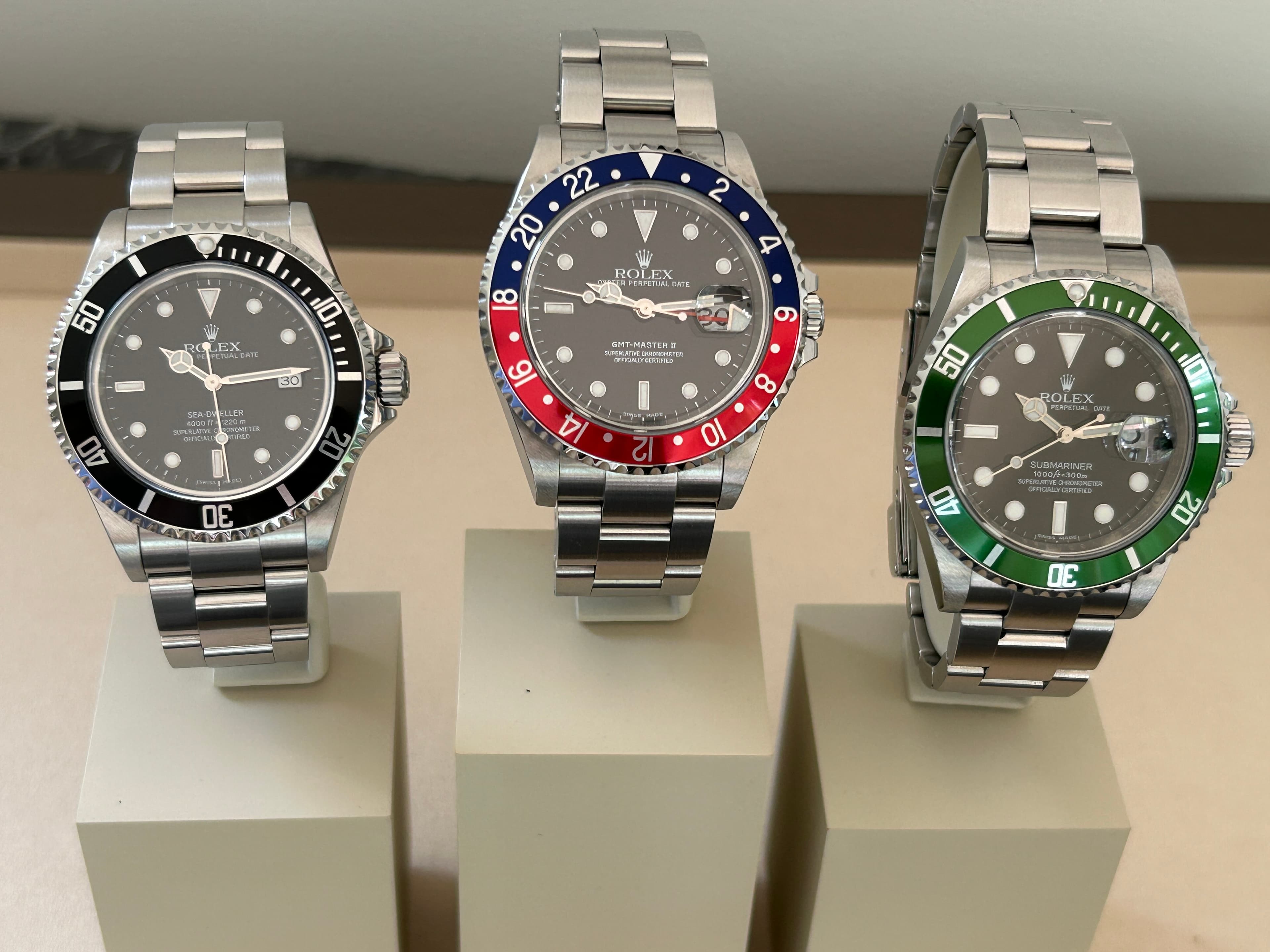 AV Meridiem curated pre-owned luxury watches
